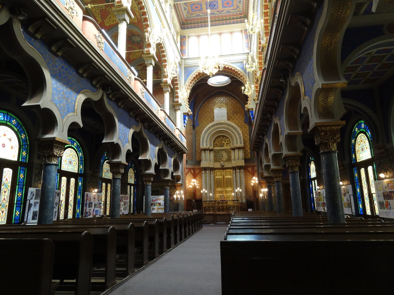 Jerusalem Synagogue interior